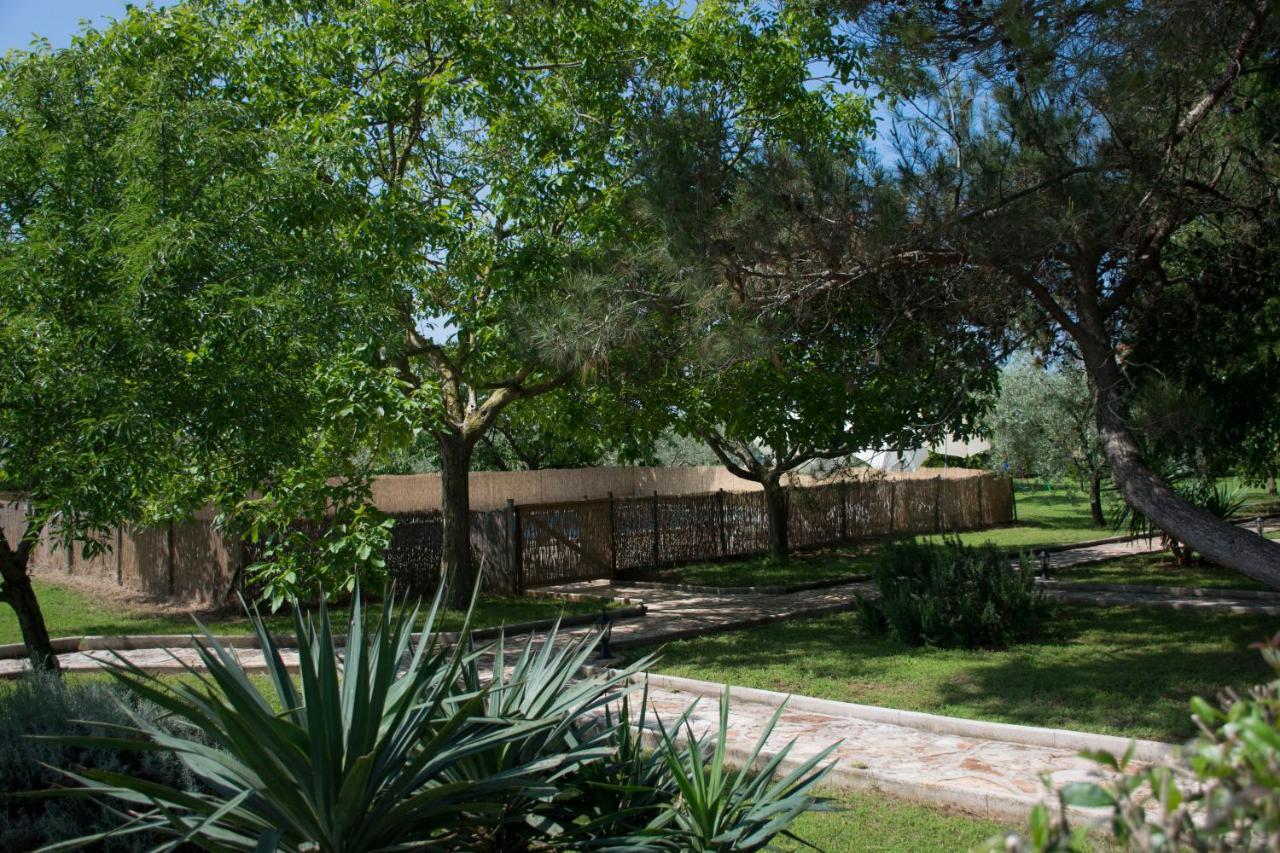 Sanja Apartments Sveti Servul Novigrad  Exterior photo
